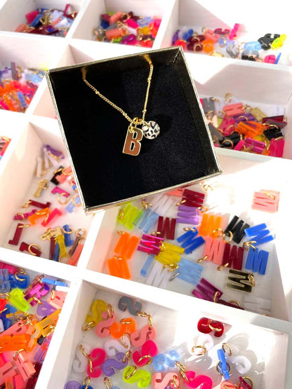 Kette | Buchstabe | Highlighter