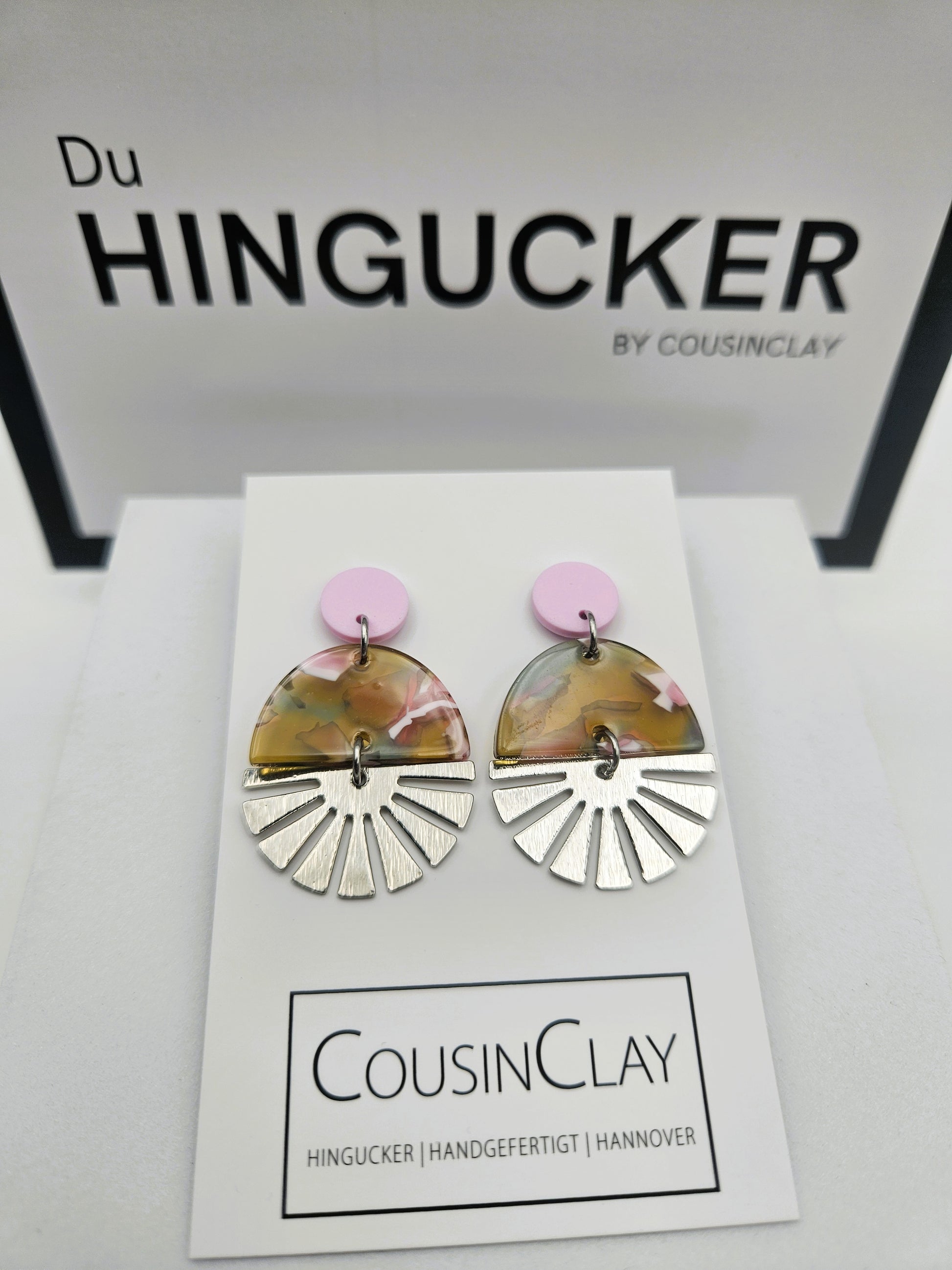 HELLA - CousinClay